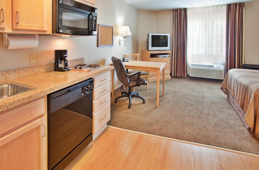 Candlewood Suites Junction City - Ft. Riley By Ihg Exteriér fotografie