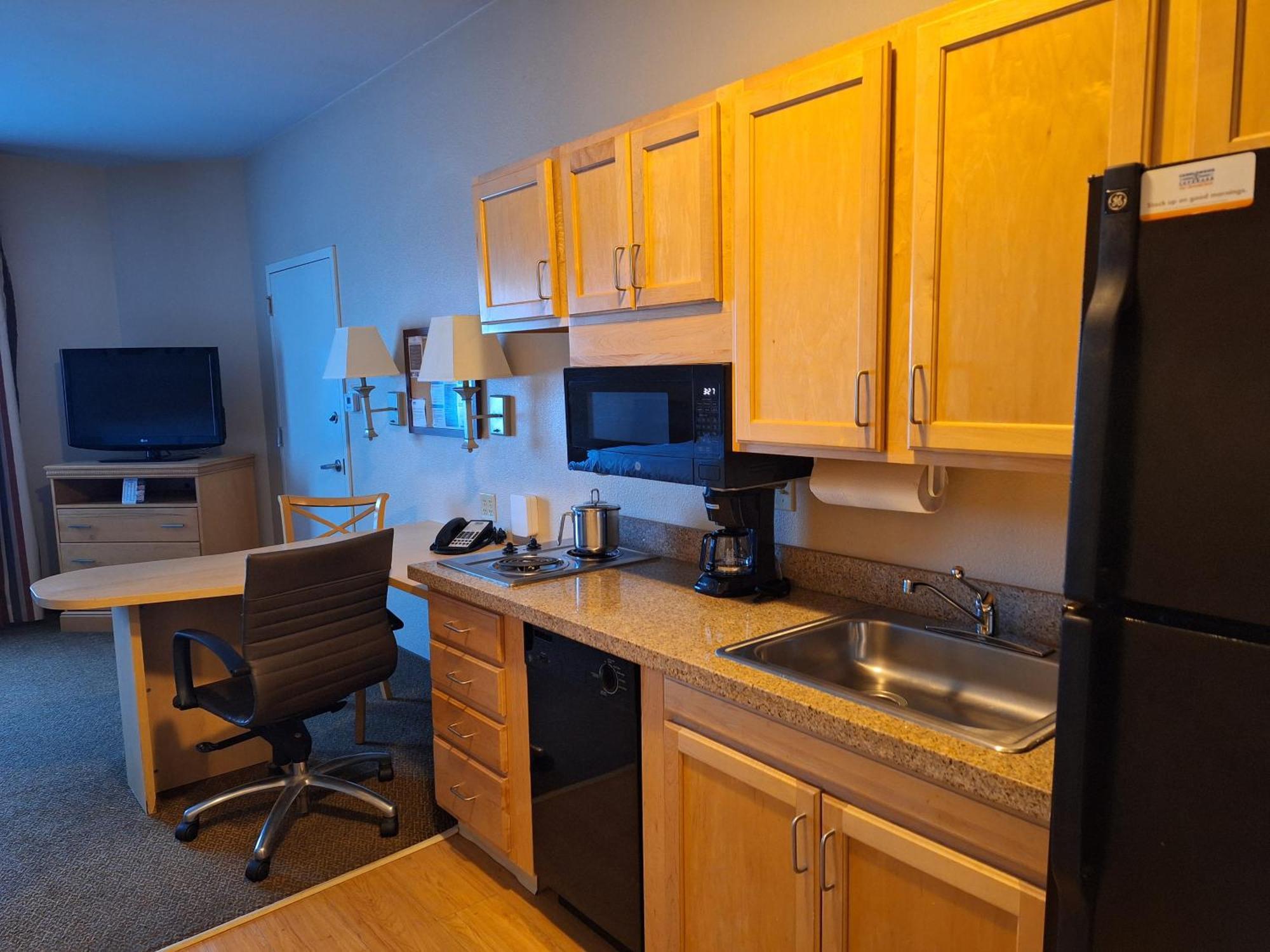 Candlewood Suites Junction City - Ft. Riley By Ihg Exteriér fotografie